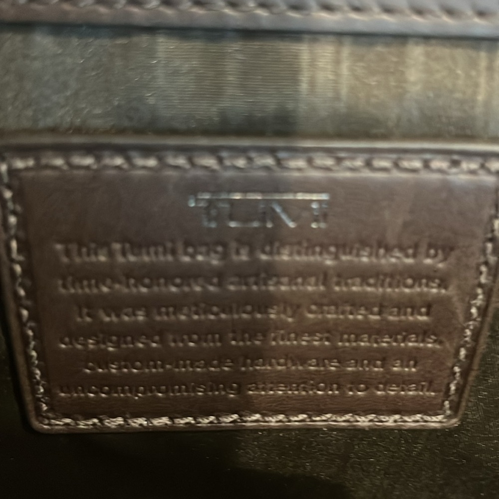 TUMI luggage carry-on - Picture 5 of 11